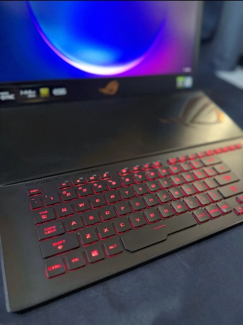 RARE!* ROG ASUS MOTHERSHIP GZ700GX 17.3